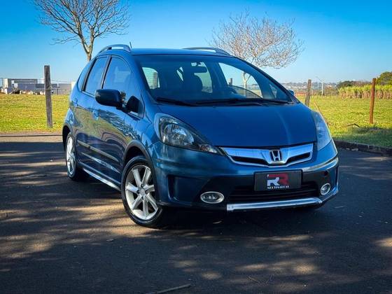 HONDA FIT 1.4 DX 16V FLEX 4P MANUAL HONDA FIT 1.4 DX 16V FLEX 4P MANUAL